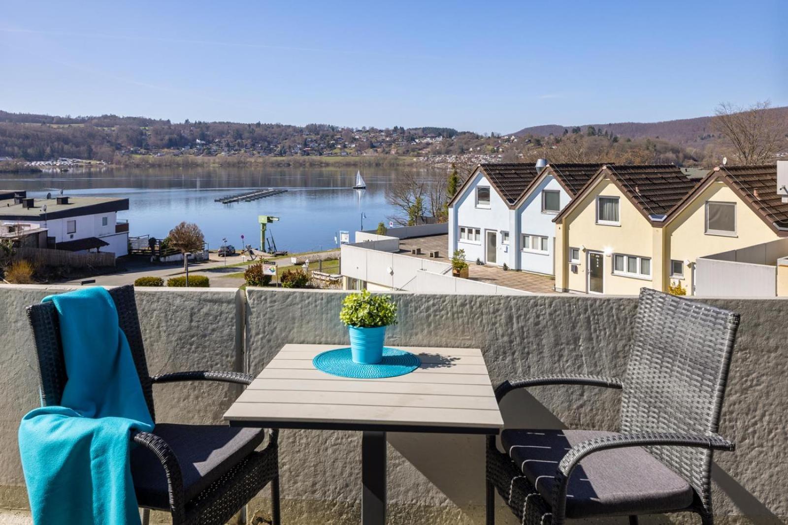 Seeblick Geniessen In Schoener Fewo Am Edersee Scheid  Экстерьер фото